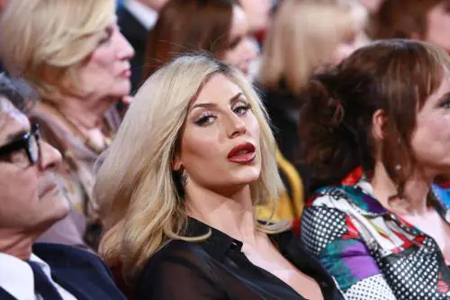 Paola Caruso attaccata dal suo ex: "C'è da vergognarsi a stare con te"