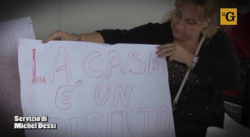 Rosarno, gli italiani in rivolta: occupano le case degli immigrati