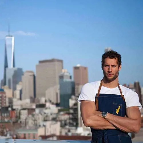 Franco Noriega, lo chef-modello che fa impazzire il web 