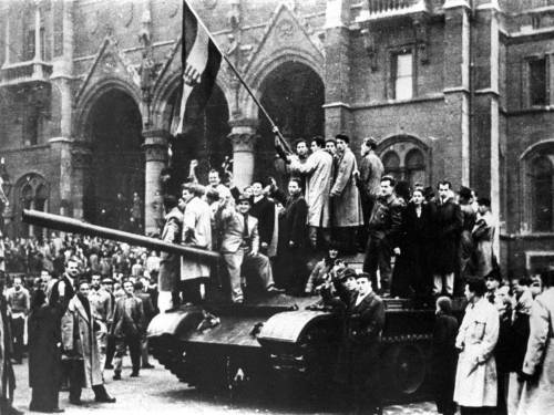A Budapest morì il comunismo Ma i comunisti sono ancora vivi