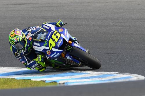 Moto Gp, Crutchlow vince davanti a un grande Rossi