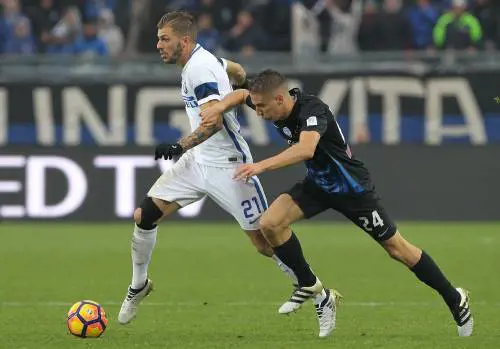 Inter, la compagna di Santon: "Superato il limite con le minacce di morte"