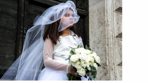 La campagna di Amnesty:  ​"Mai più spose bambine"