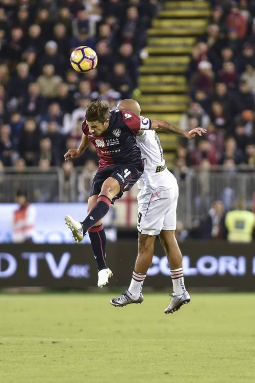 Il Cagliari piega il Palermo 2-1: Dessena, rientro da sogno