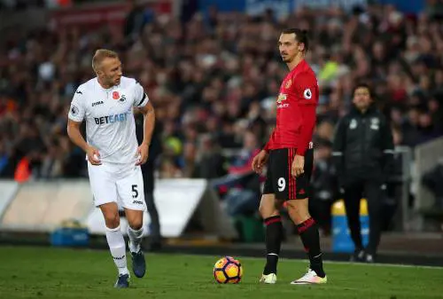 Ibrahimovic: "La Tour Eiffel? Mai vista, dovevano metterci la mia statua"