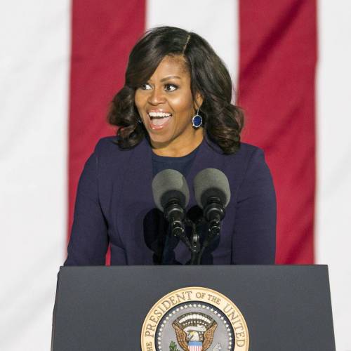 Una donna a tutti i costi: ora i dem puntano su Michelle