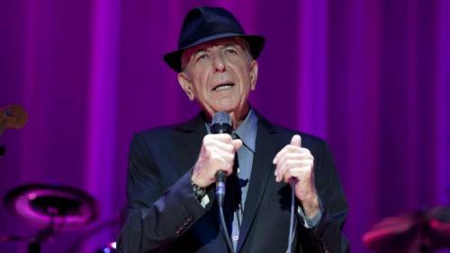 Addio a Leonard Cohen: icona della canzone d'autore
