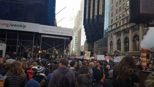 New York, la manifestazione anti-Trump
