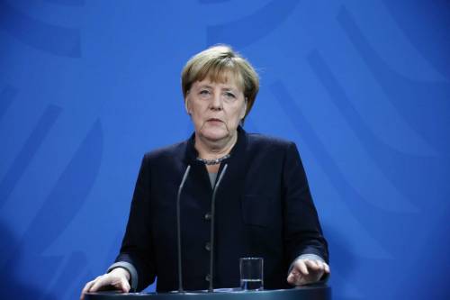 Merkel salta la cerimonia di insediamento di Trump