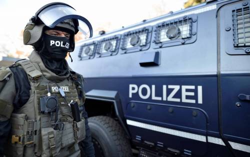 Germania: raid in tutto il Paese contro gli estremisti islamici