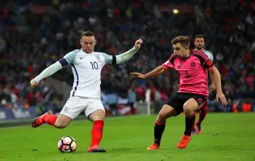 Rooney ubriaco, la FA indaga: Mourinho furioso con entrambi