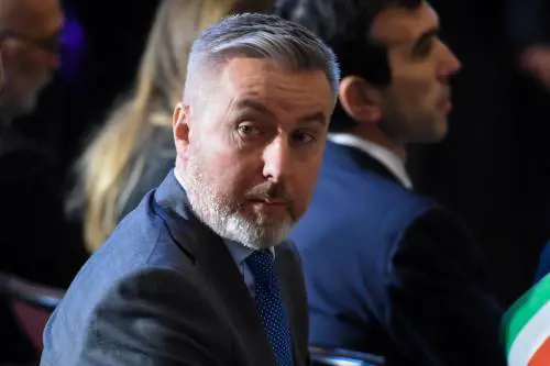 Un ponte aereo per la salvezza degli italiani e degli interpreti