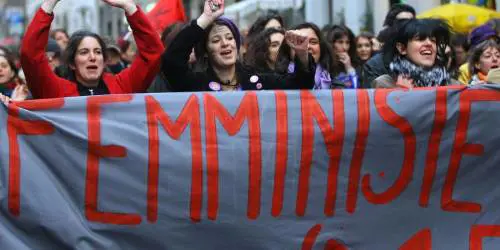 Femministe choc: via i maschi dal nostro corteo