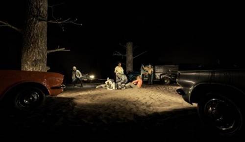 Edward Kienholz in mostra da Prada con “Five Car Stud”. Vietato ai minori. Sull’altare violenza e crudeltà, razzismo, stupro e oltraggio alla religione