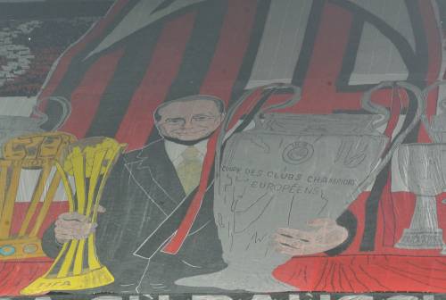 Silvio Berlusconi: "Il Milan è già venduto"