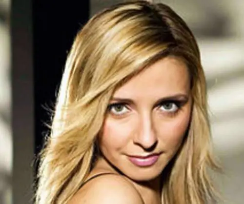 Danza in tv sull'Olocausto: bufera sulla moglie del portavoce di Putin