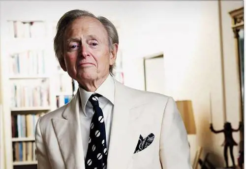 Morto lo scrittore Tom Wolfe: aveva 87 anni