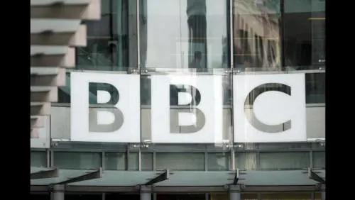 "Ebree alla Bbc prendono di più". Il Times costretto a scusarsi