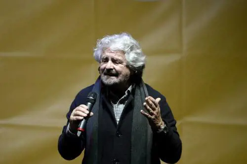 Ue, porta in faccia a Grillo. L'Alde: "Il M5S non entrerà nel gruppo"