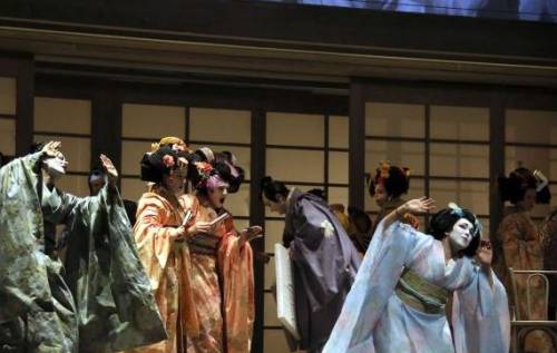 "Butterfly", sfida temeraria per riscattare il primo flop