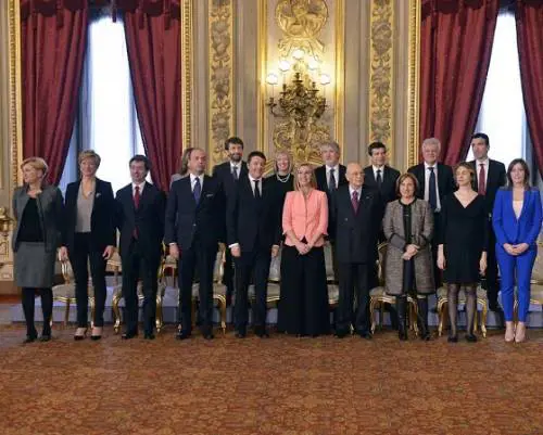 Mille giorni corsi in solitaria dopo il fuoco amico contro Letta