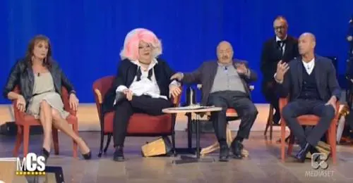 Vladimir Luxuria attacca Bettarini: "Hai chiesto scusa per il consenso popolare"