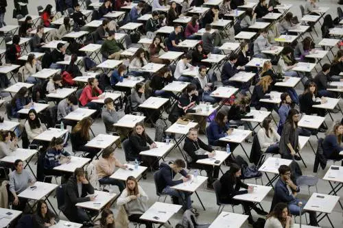 Università, ridotti i posti di alcune facoltà a numero chiuso