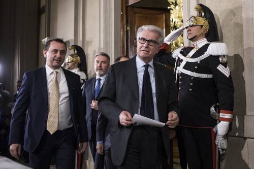 Zanda attacca Renzi: "Dimissioni senza manovre"