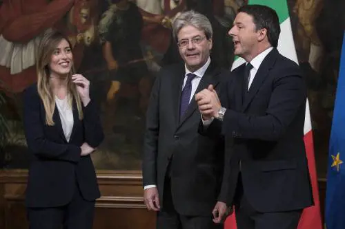 "Ora la misura è colma". La Boschi respinge le accuse e minaccia querele
