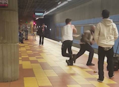 La moda di attaccare in metro. Dopo Berlino, anche Hollywood