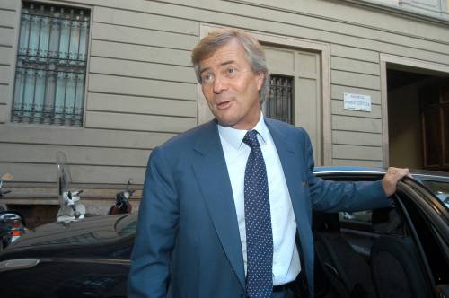 Bolloré nel mirino dei pm. Nei piani un'Opa su Mediaset