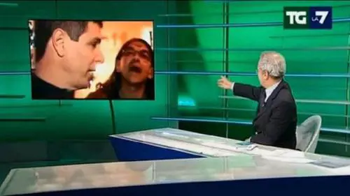 Torna il disturbatore Paolini. Mentana: "Via quell'imbecille"