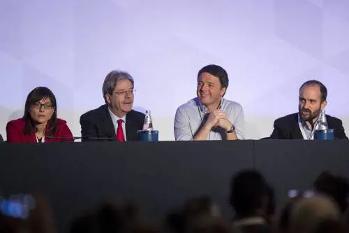 Matteo va al rischiatutto: "Sì al Mattarellum e poi urne"