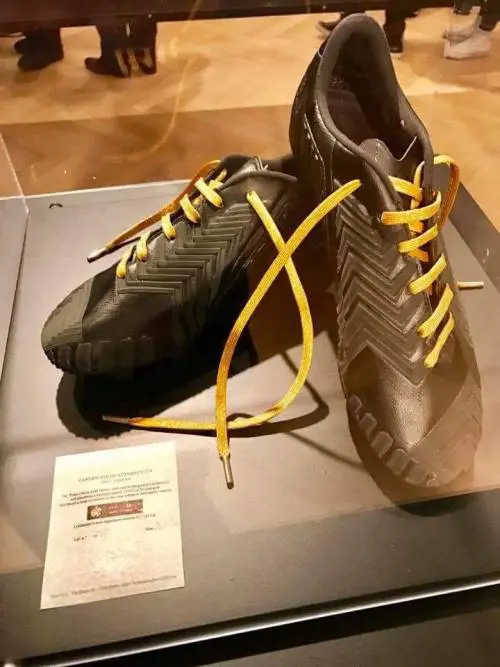 Apre il Museo del calcio. Da Meazza a Van Basten un dribbling in Galleria