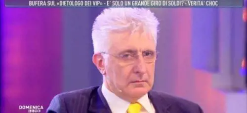Domenica Live, Alberico Lemme aggredisce fisicamente Francesca De André: "Ti denuncio"