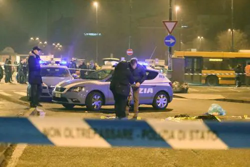 Una fonte giudiziaria: "La polizia ha avuto una soffiata su Amri". Ma il questore di Milano smentisce