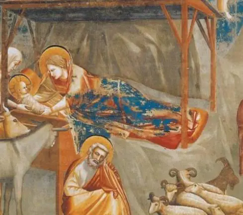 Una festa senza gioia, per le vie con il Signore che cerca di rinascere