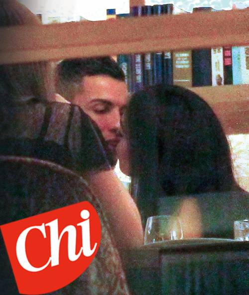 Il primo bacio di Cristiano Ronaldo e la sua fidanzata Georgina
