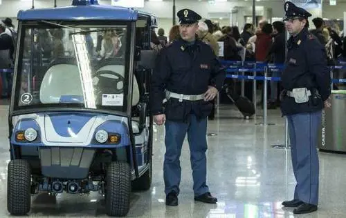 Brescia, espulso un 23enne tunisino: "Indicazioni per colpire l'Italia"