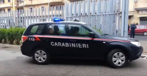 Milano, due arresti nel campo rom per una rapina da 25mila euro