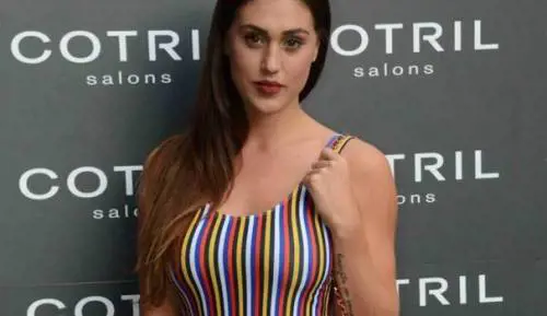 "Ci hanno chiesto 2000 euro per un'intervista a Cecilia Rodriguez, ma lei è sparita"