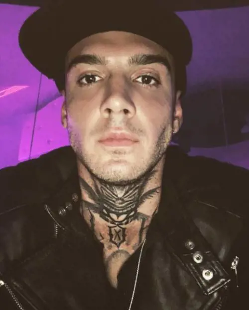 Lucas Peracchi torna ad attaccare Uomini e Donne