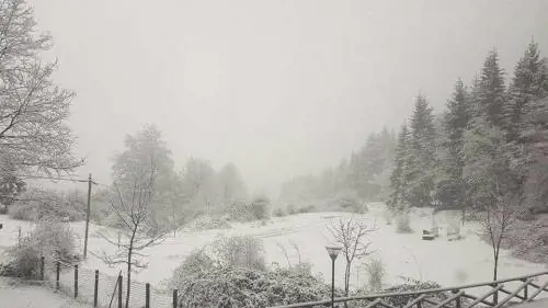 Maltempo, freddo polare al Nord neve e ghiaccio al Centro Sud