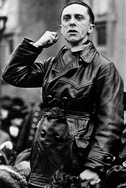 Vita e morte di Goebbels: Il fragile ma instancabile "megafono" del nazismo