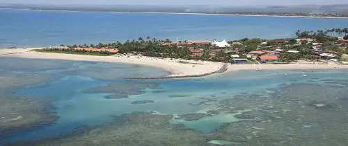 Sole, mare e Carnevale al ritmo del "fevro" a Porto da Galinhas