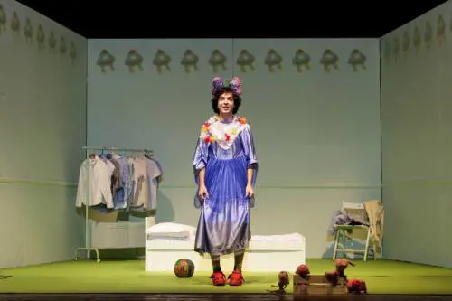 Fa'afafine, 80mila firme e partiti in campo. È rivolta contro il teatro gender