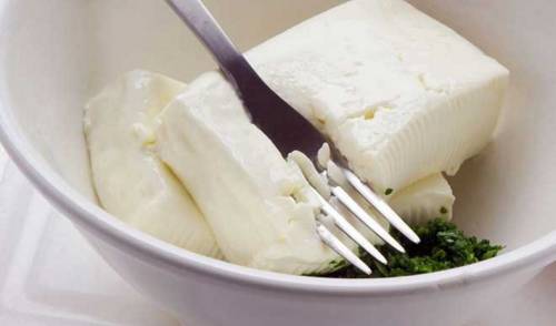 La crescenza lombarda: il formaggio più famoso del lodigiano