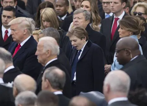 Barron, il figlio annoiato di Donald Trump