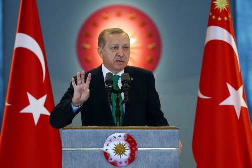 Tensione tra Grecia e Turchia: Erdogan vuol rompere con l'Ue
