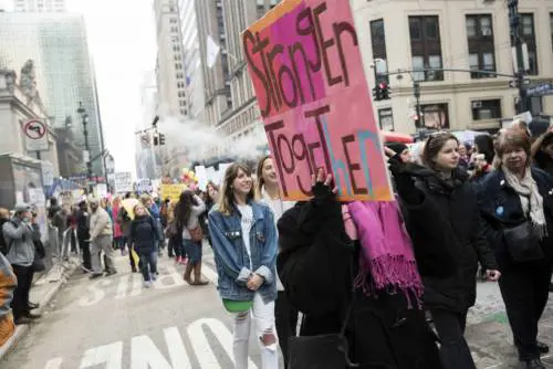 Donne contro Donald ma mai contro il burqa